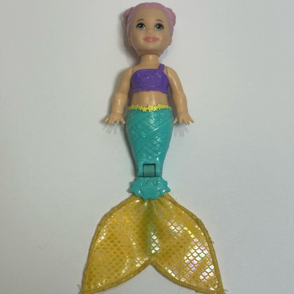 Barbie Dreamtopia Surprise Mermaid doll bundle - Picture 4 of 7
